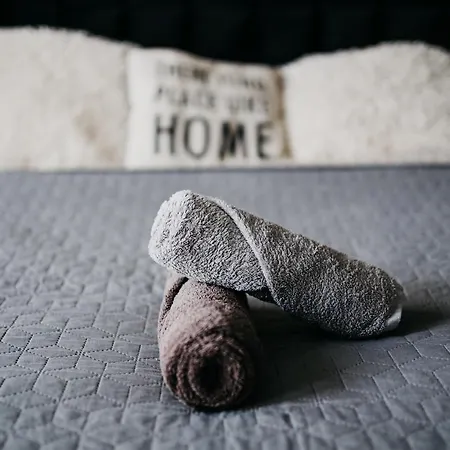 Daire Ah Skynight Puskinova *