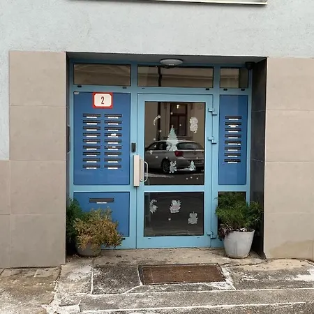 Ah Skynight Puskinova Daire *