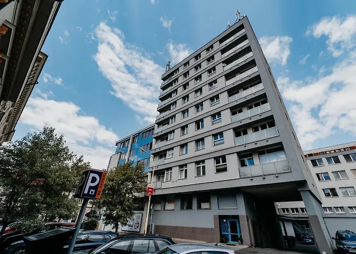 Ah Skynight Puskinova Apartmán Košice